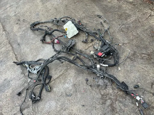 a0009059300 - Mercedes W222 — жгут проводки моторного отсека, лонжерона и передней панели