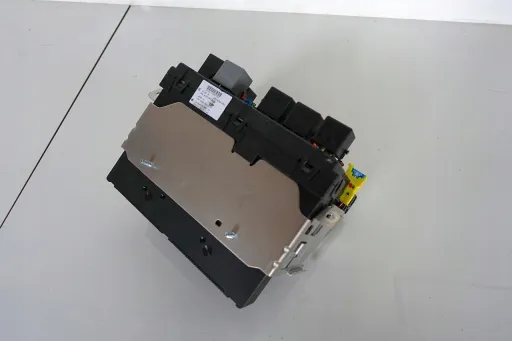 Mercedes W221 модуль керування SAM 2215403050