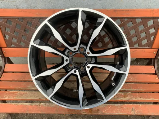 Диск MERCEDES GLA W156 8x19 ET43,5 A1564010400 (725/57/689)